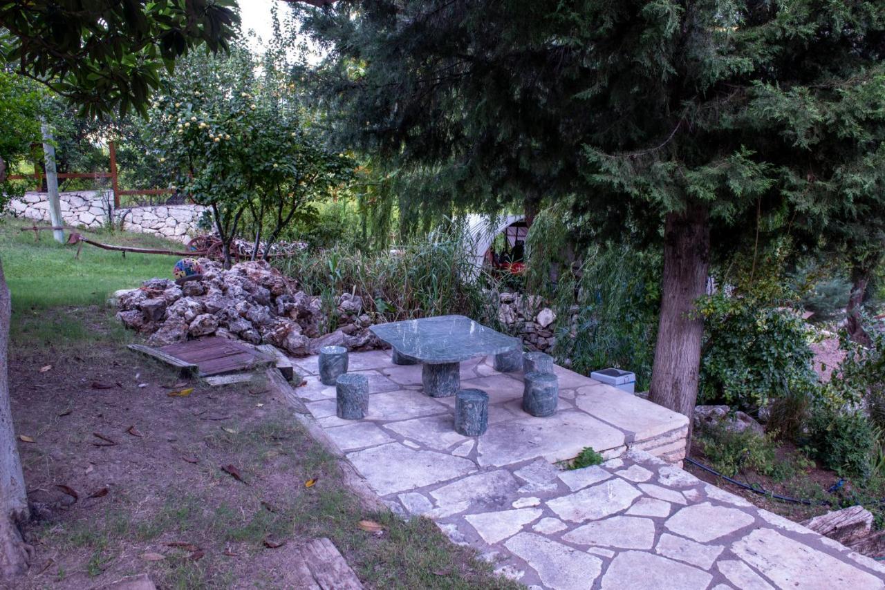 Trinitys Forest Bungalows Kemer Exteriör bild